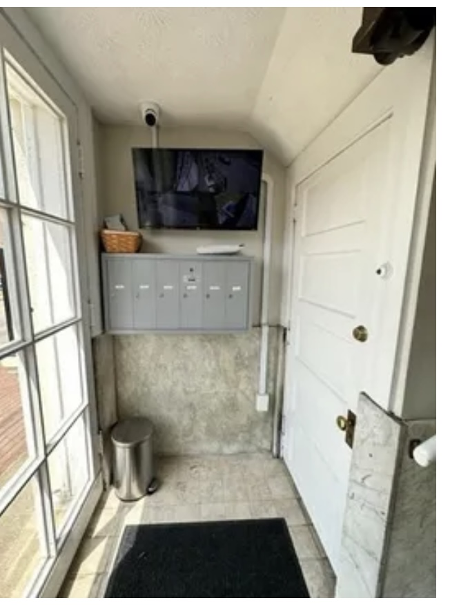 Downtown Wheeling 3-Bedroom Condo with Stunning River Views and Upscale Amenities - Photo 3