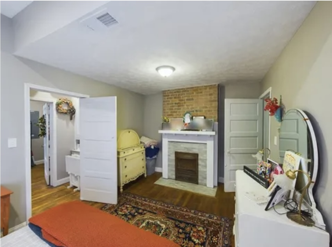 Downtown Wheeling 3-Bedroom Condo with Stunning River Views and Upscale Amenities - Photo 12