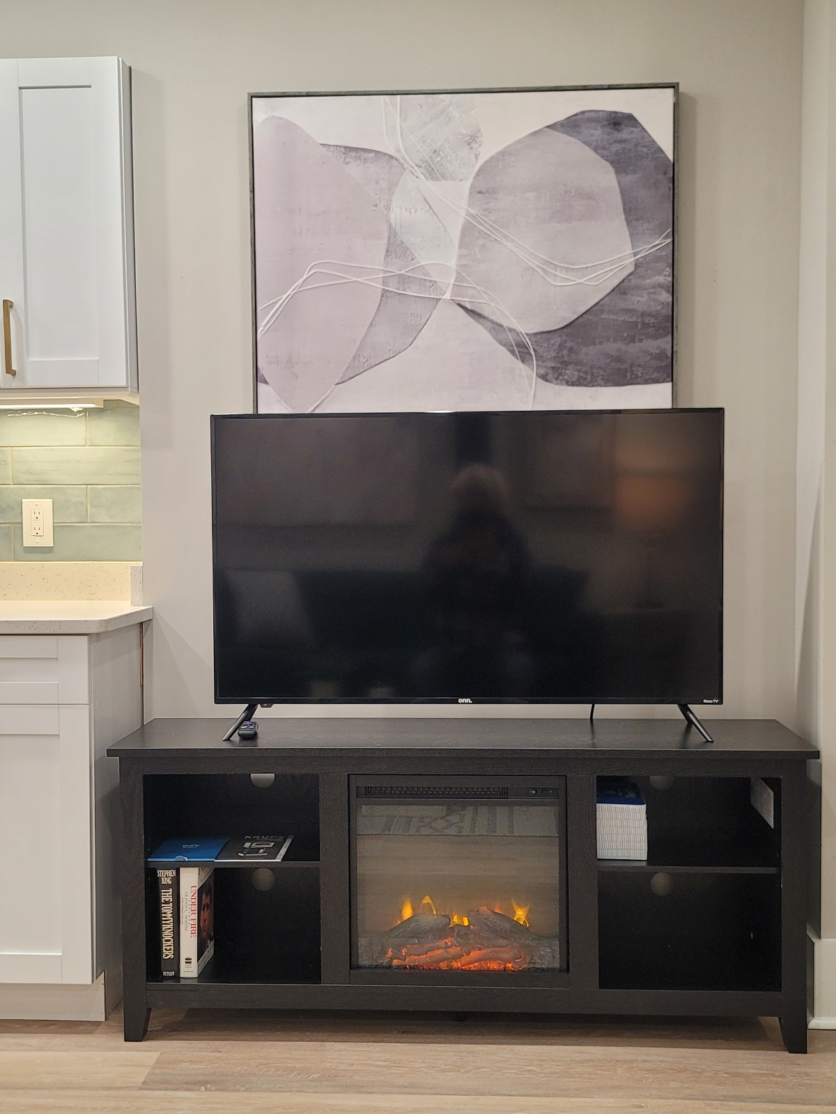 Lovely Fully Furnished 2 bedroom 2 baths Noma - Photo 5