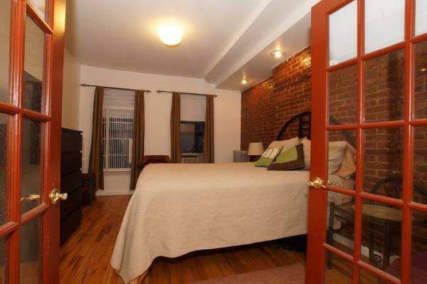 Cozy Upper Eastside Private or Rent a Room - Photo 5