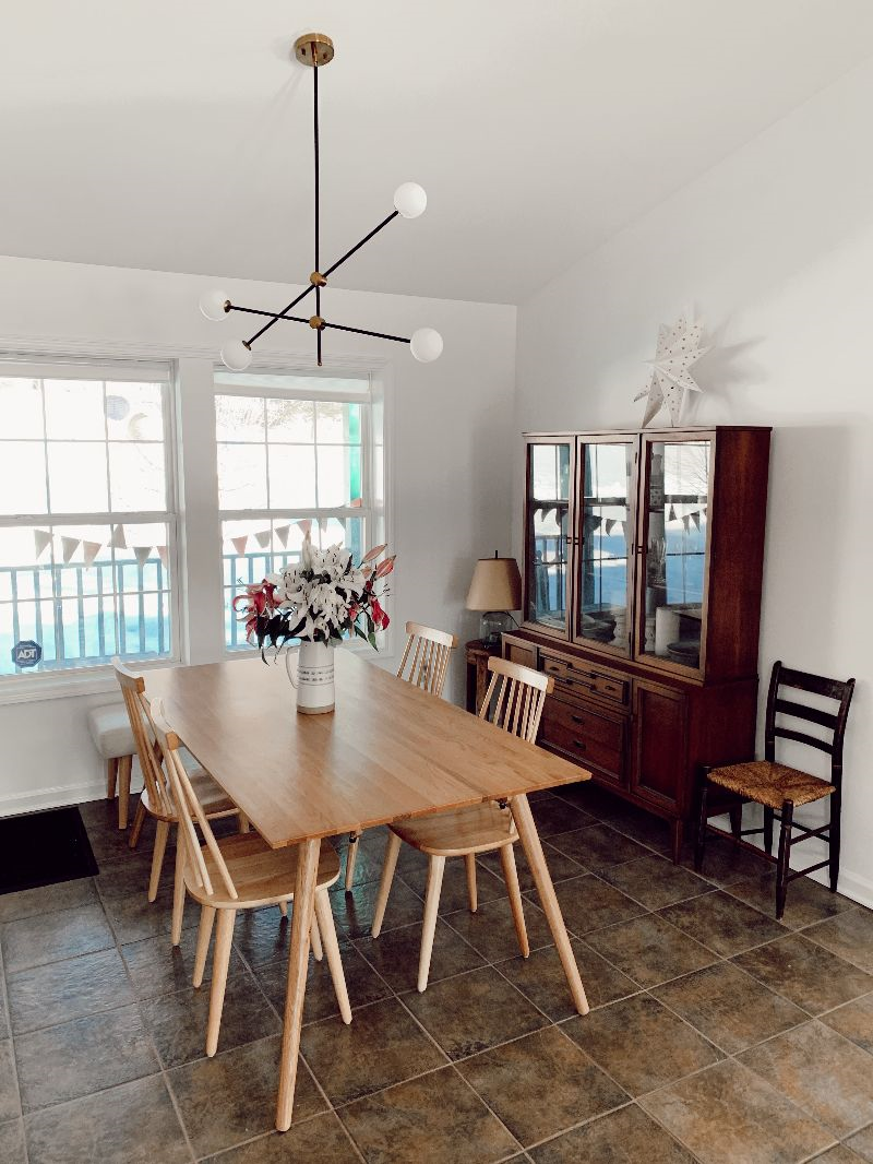Modern 3 Bedroom House with Lower Level and Incredible Views - Photo 3