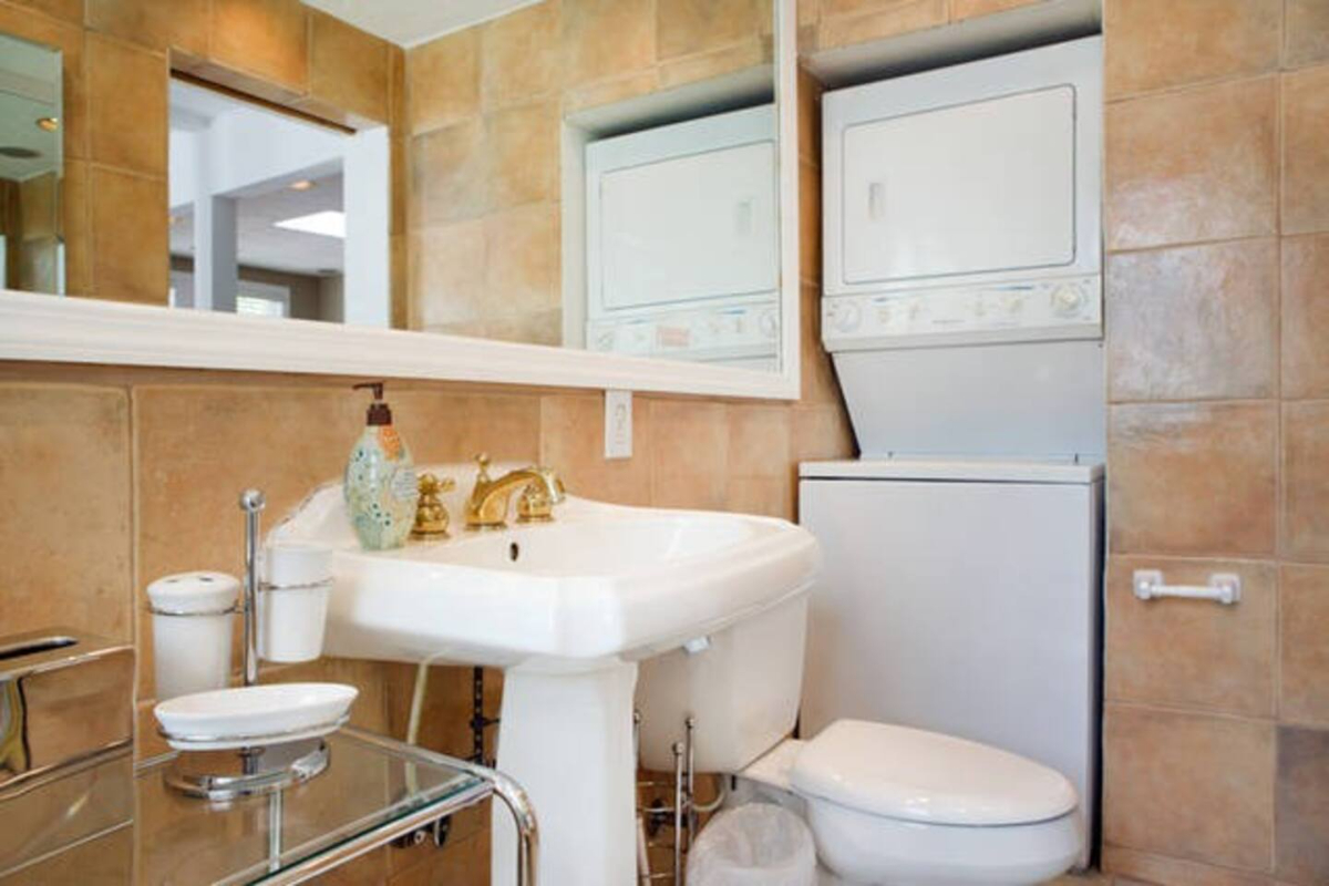 Entire rental unit in Georgetown Washington DC - Photo 4