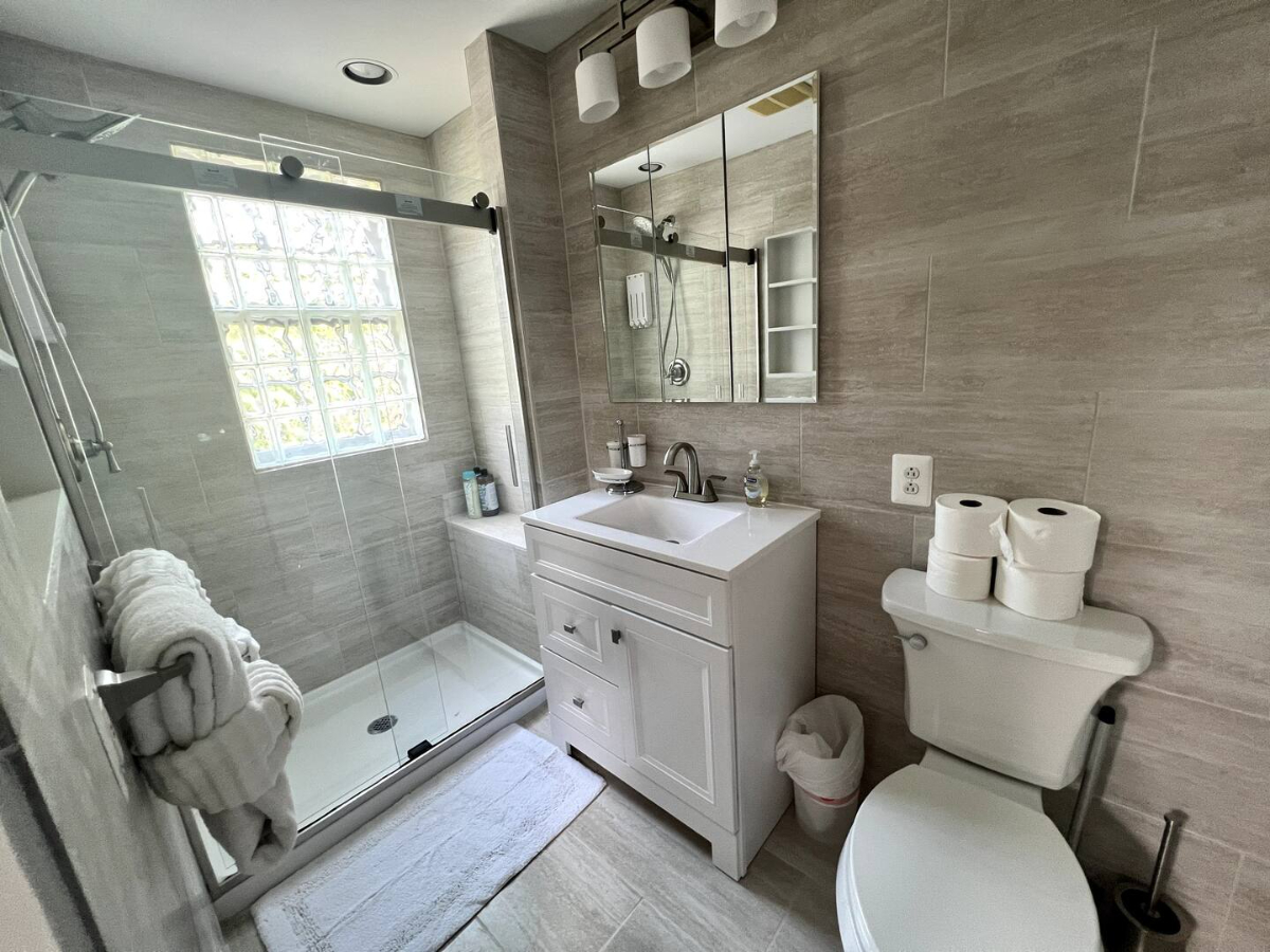 Entire rental unit in Georgetown Washington DC - Photo 6