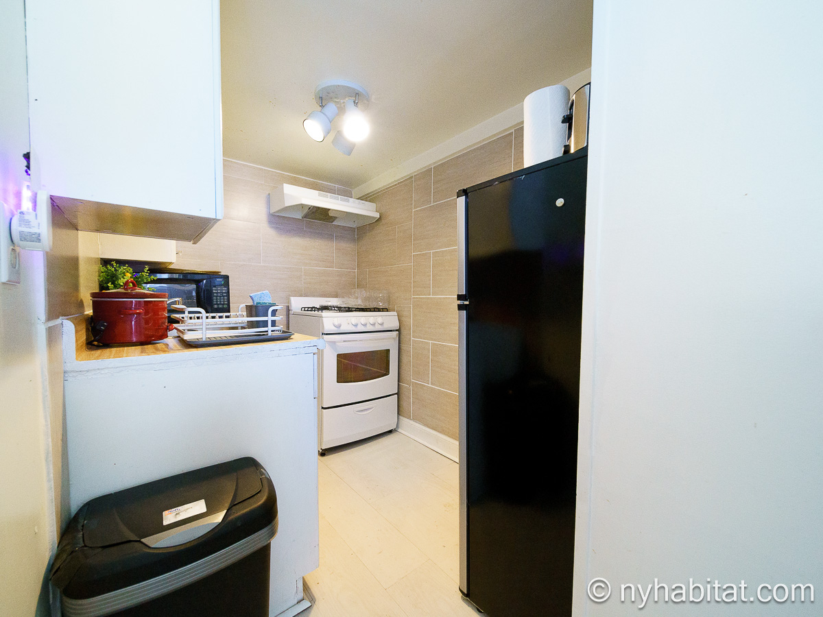 Furnished one bedroom apartment in Harlem NYC - Photo 5