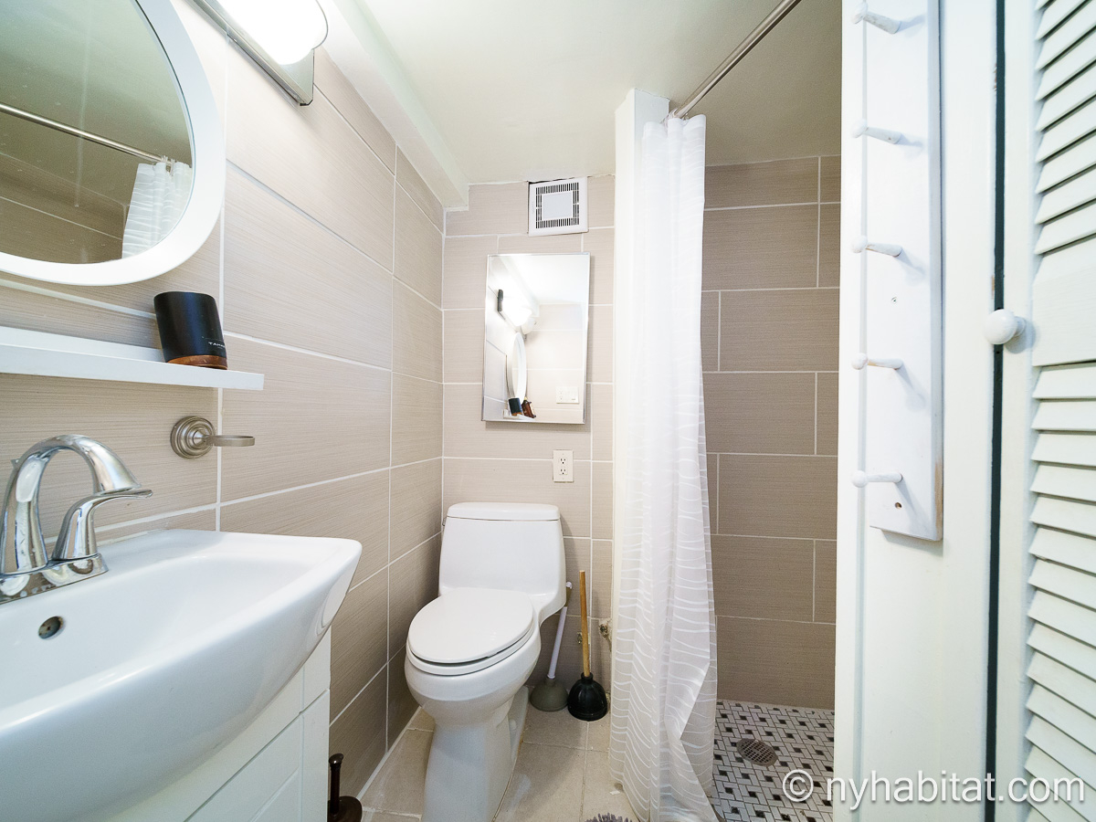 Furnished one bedroom apartment in Harlem NYC - Photo 8