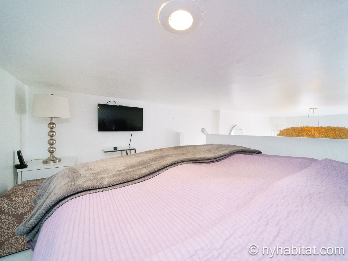 Furnished one bedroom apartment in Harlem NYC - Photo 7