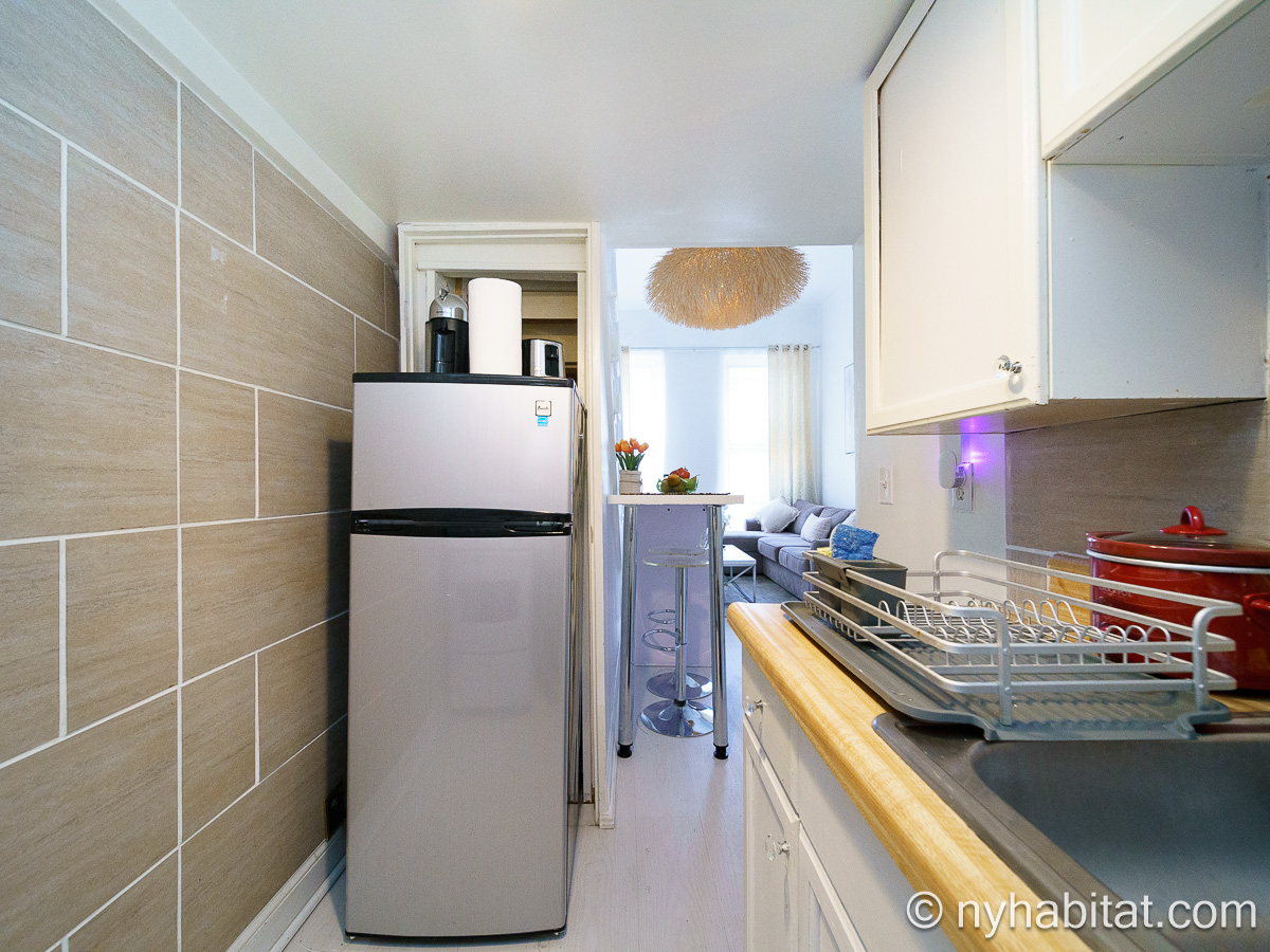 Furnished one bedroom apartment in Harlem NYC - Photo 4