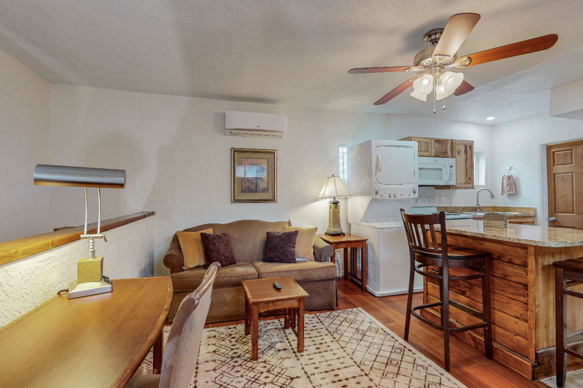 Spacious Casita- Albuquerque, New Mexico