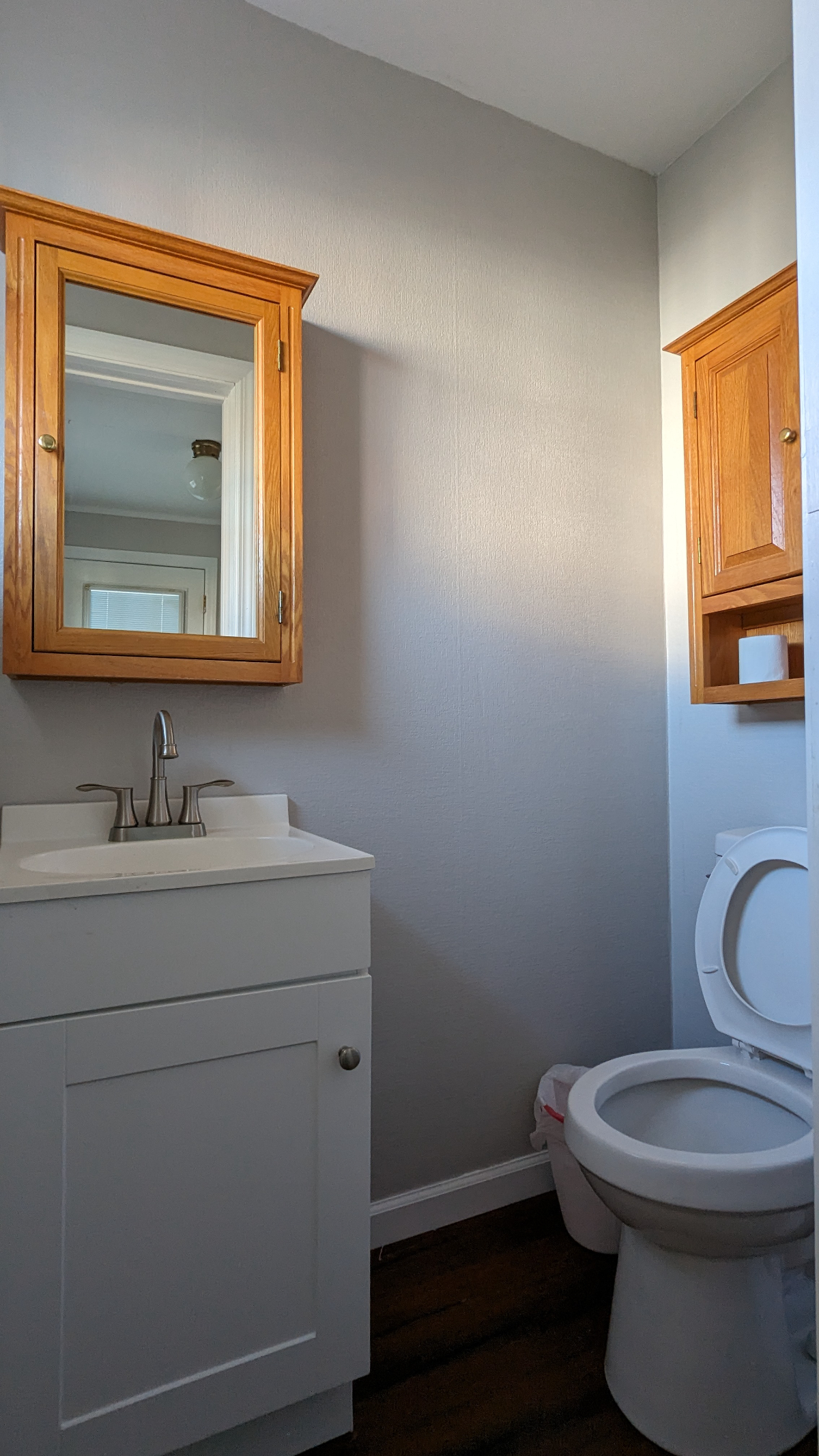 Private Clean Home with a Great Entertaining Space Close to Hospitals - Photo 7