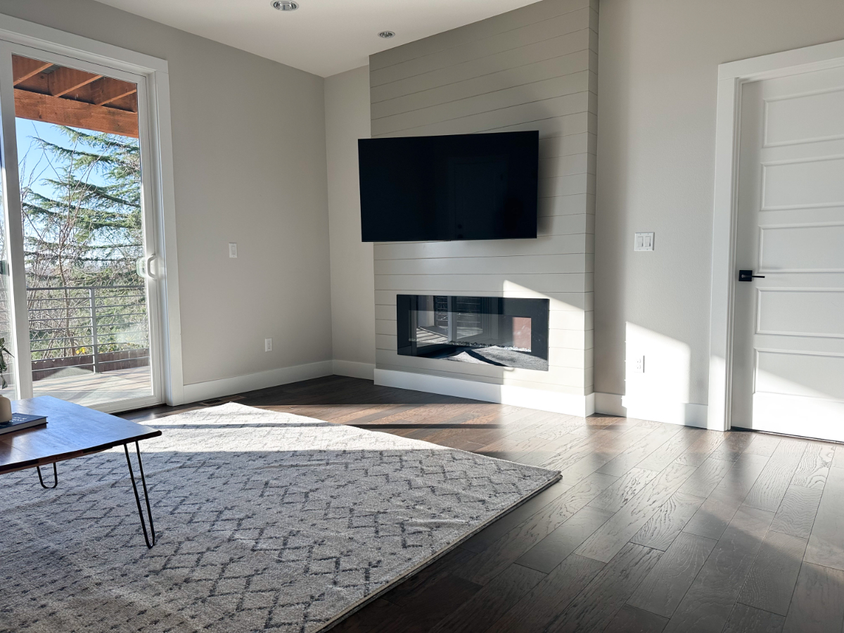 Camas Chic off Crown Apartment - Photo 3