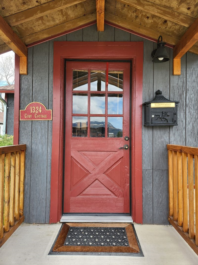 Cody Cottage - Photo 2