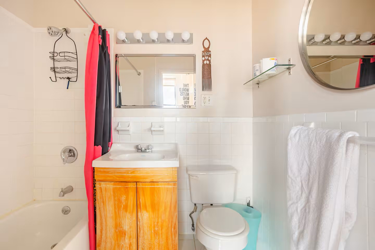 Bright, Stylish & Cozy Apt in Brooklyn - Fast Wifi/Near Subways & Hospitals - Photo 8