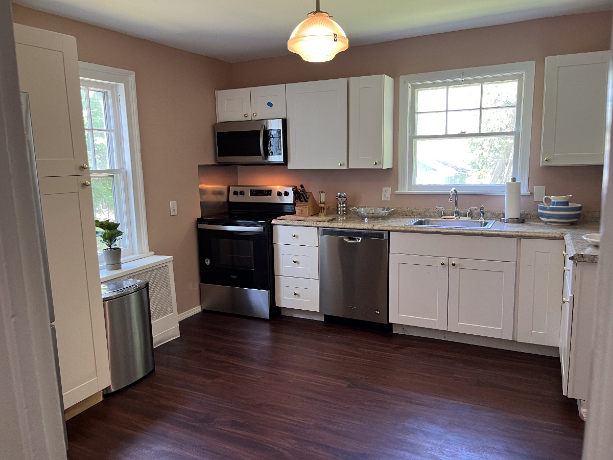 Private Space on the Property of a Beautiful Historic Poughkeepsie Home - Photo 5