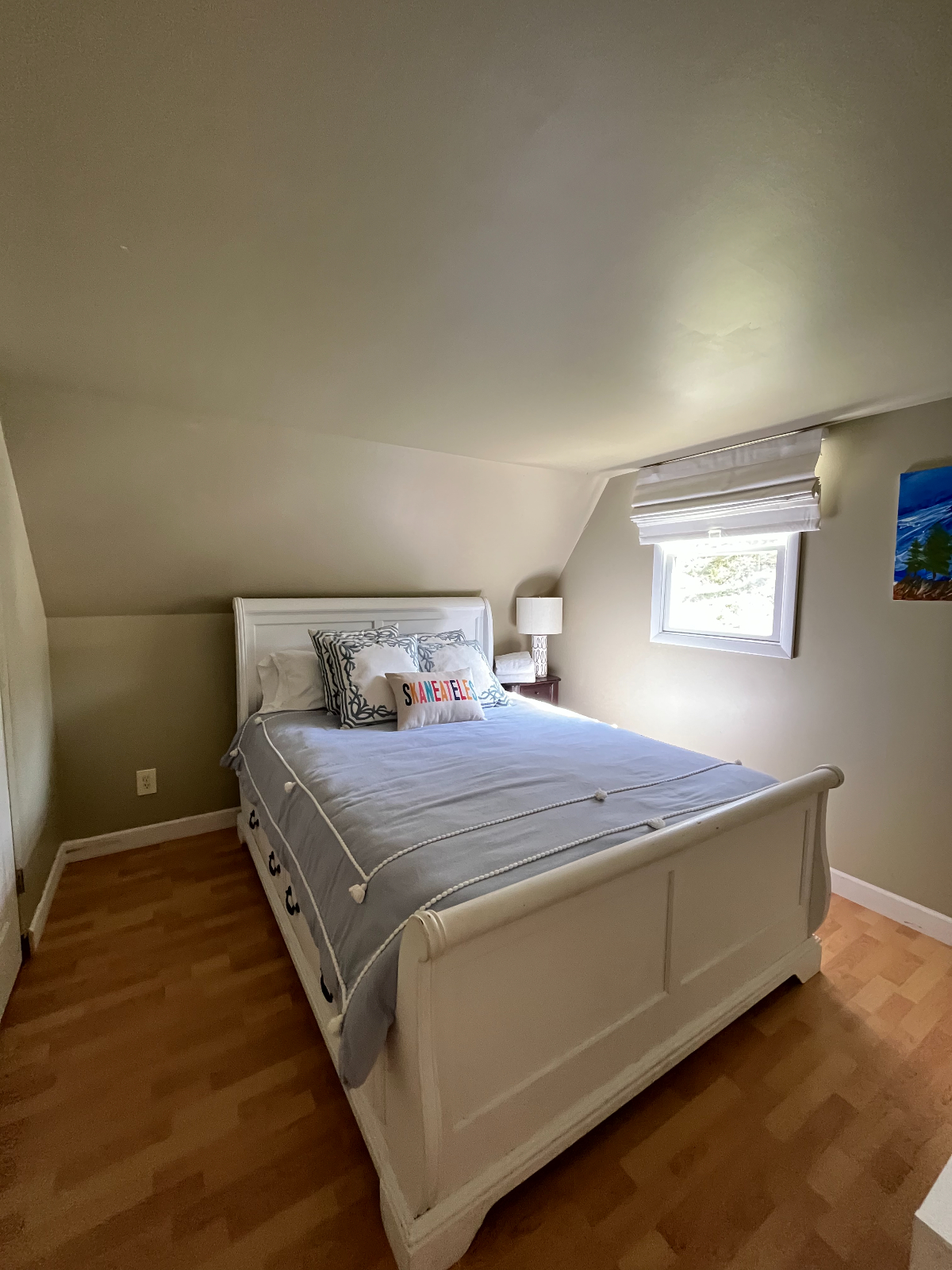 Entire Home 4 Beds 2.5 Bath with Beautiful Lake Access - Photo 9