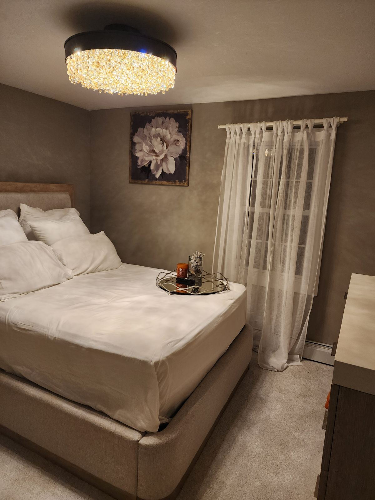 Charming  room Rental in Springfield Gardens with Modern Amenities - Photo 2