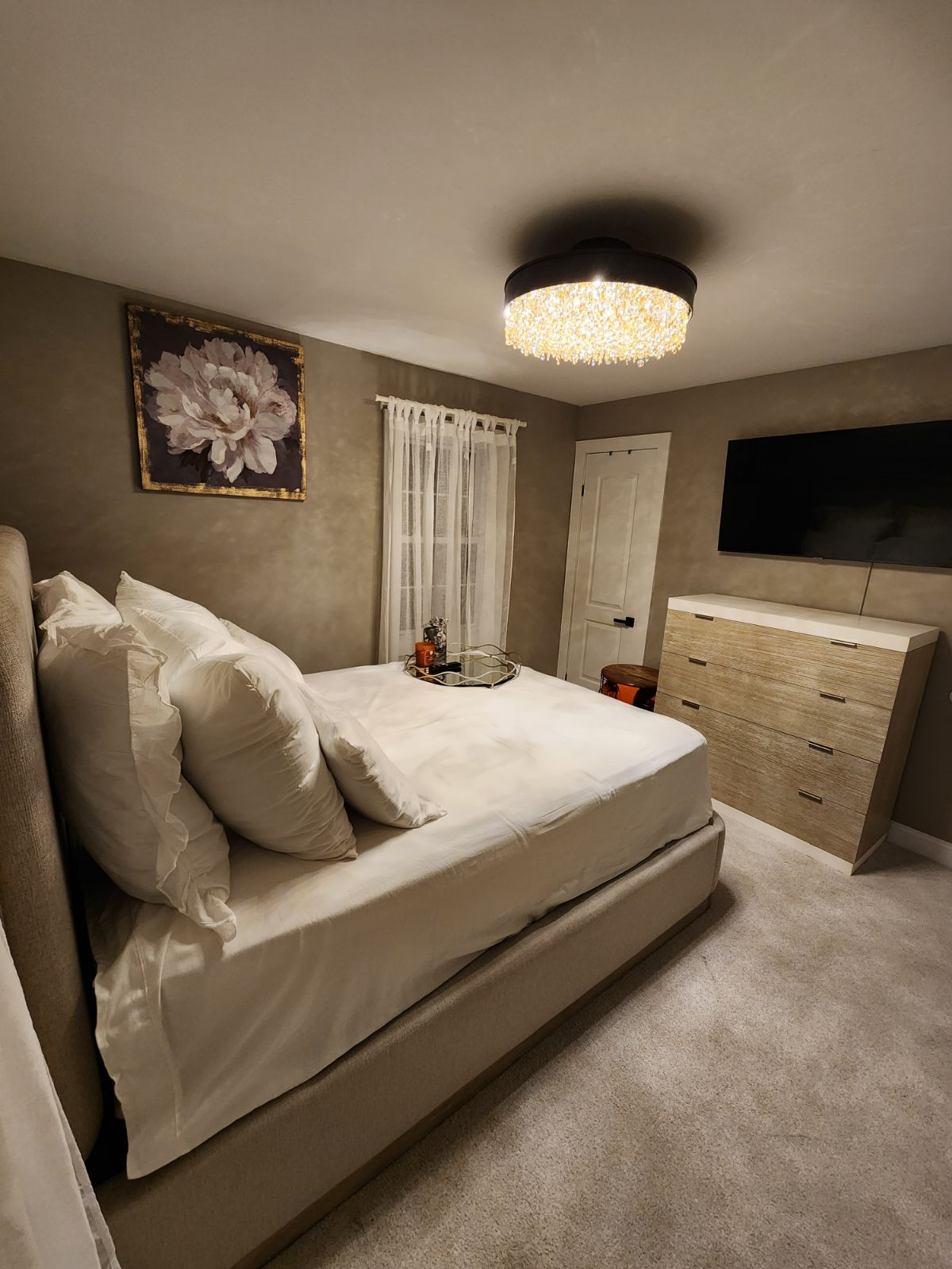 Charming  room Rental in Springfield Gardens with Modern Amenities - Photo 4