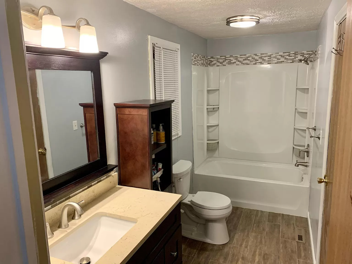Charming 3-Bedroom Rental Home in Desirable Rochester Location - Photo 3
