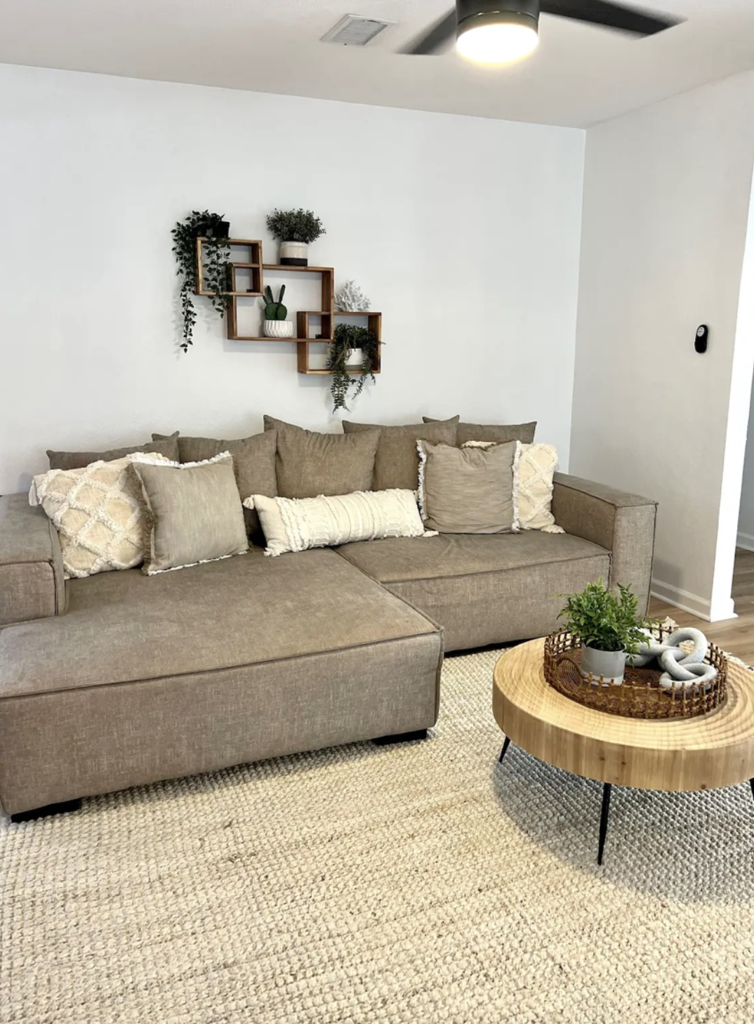 Furnished Home on the Island w/ Pool - 4 Bed/3 Bath - Photo 5