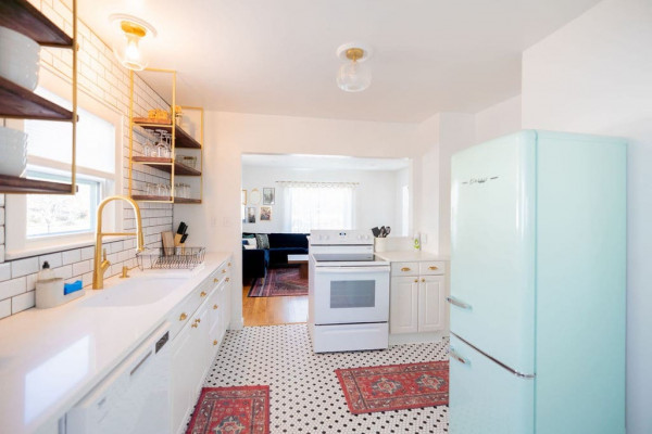 University Heights Cottage-close to all major hospitals - Photo 4