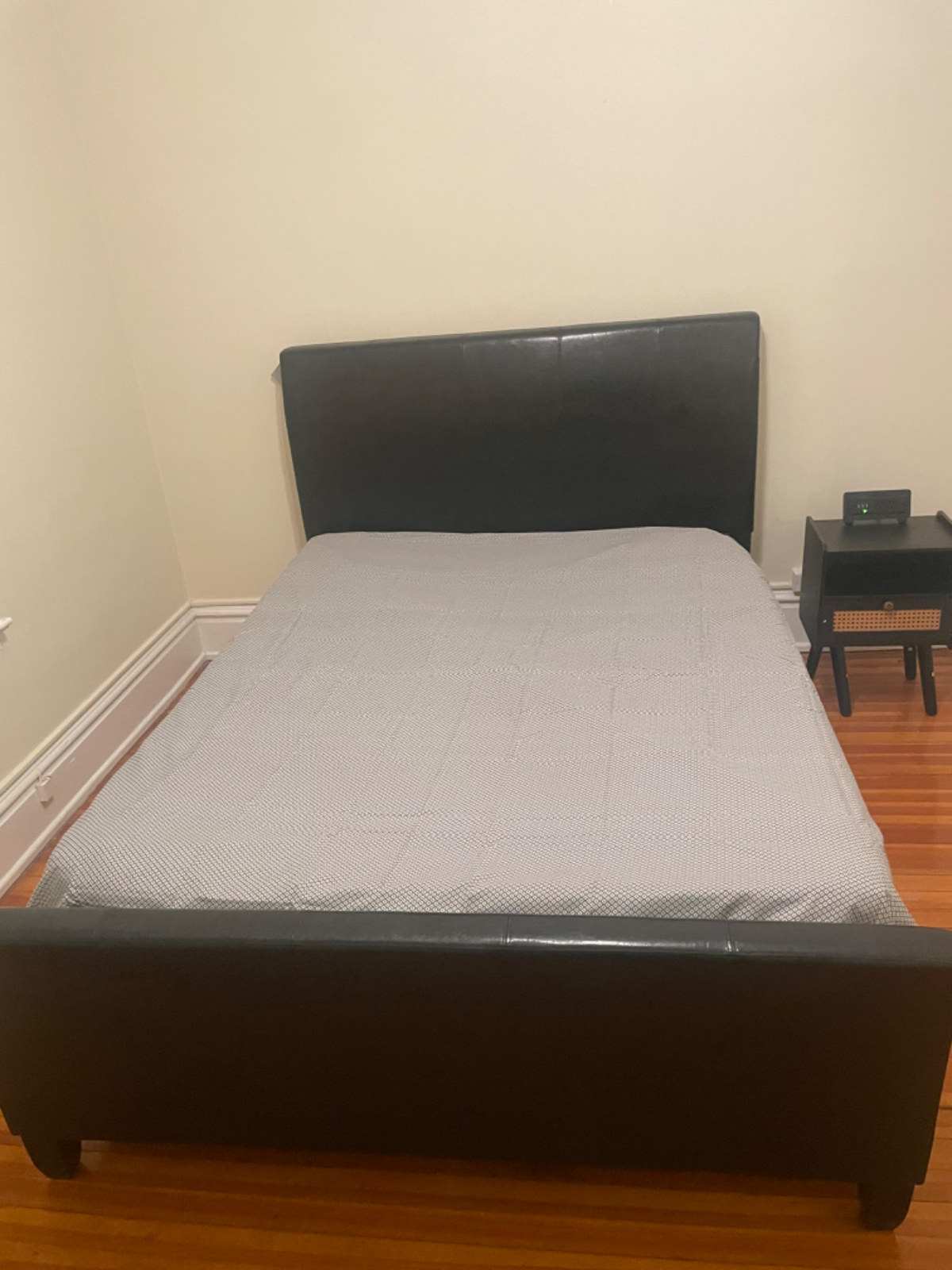 Discover a Cozy Haven in Albany l Stay in a Charming Room in our Condo in the Heart of the City - Photo 11