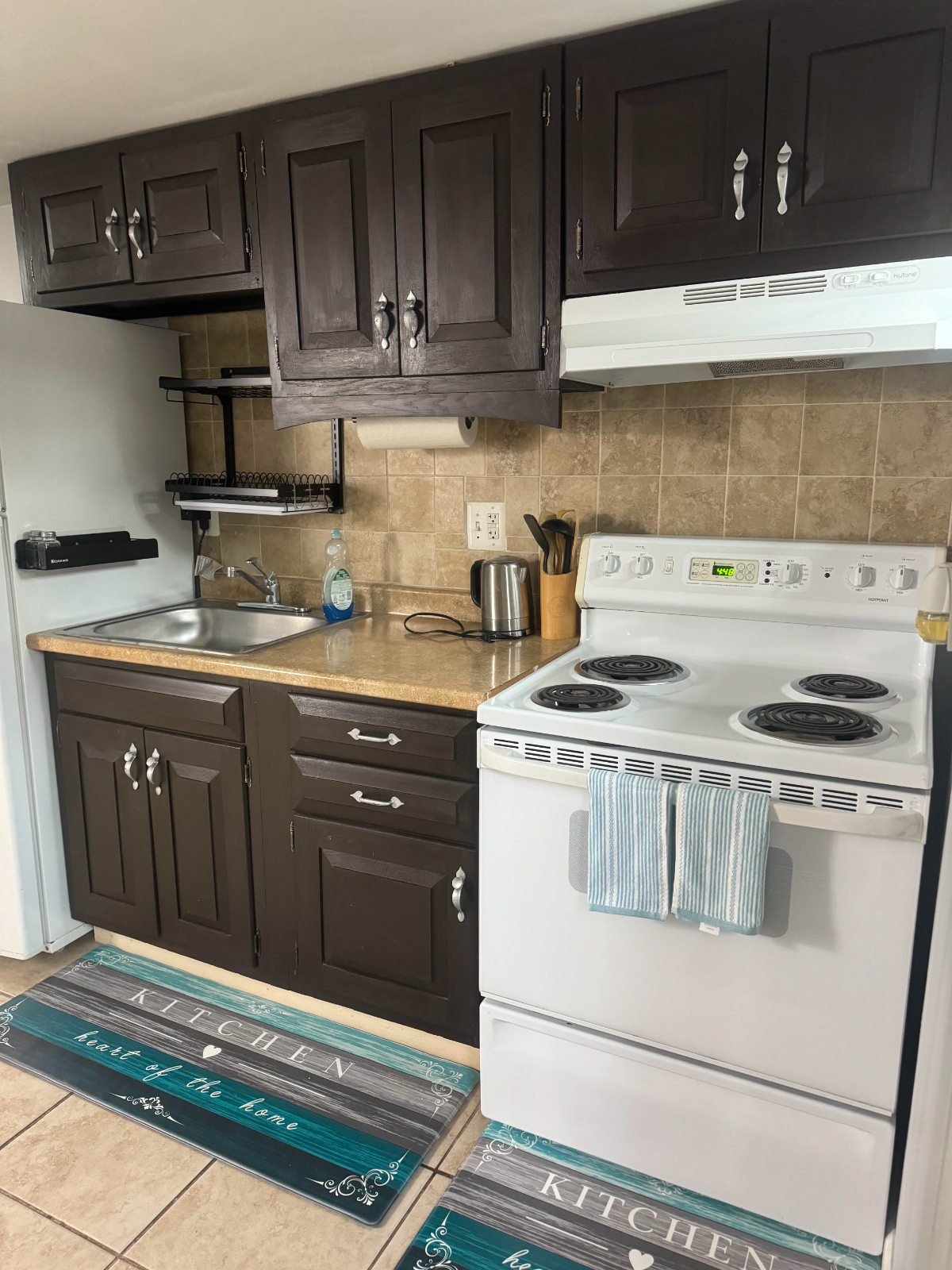 Fort Totten Fully Furnished Ground Floor Studio Private Entrance  Accessible to Transit - Photo 7