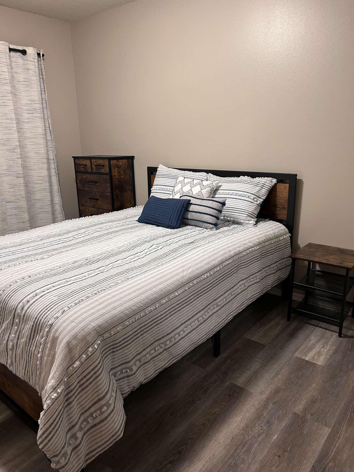 Apartment 1 - Photo 2