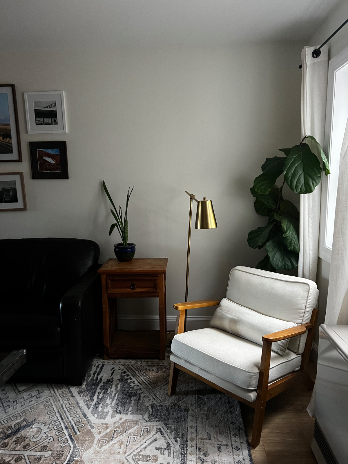 Mid-Century Retreat -- Minutes to Burlington & Skiing - Photo 3