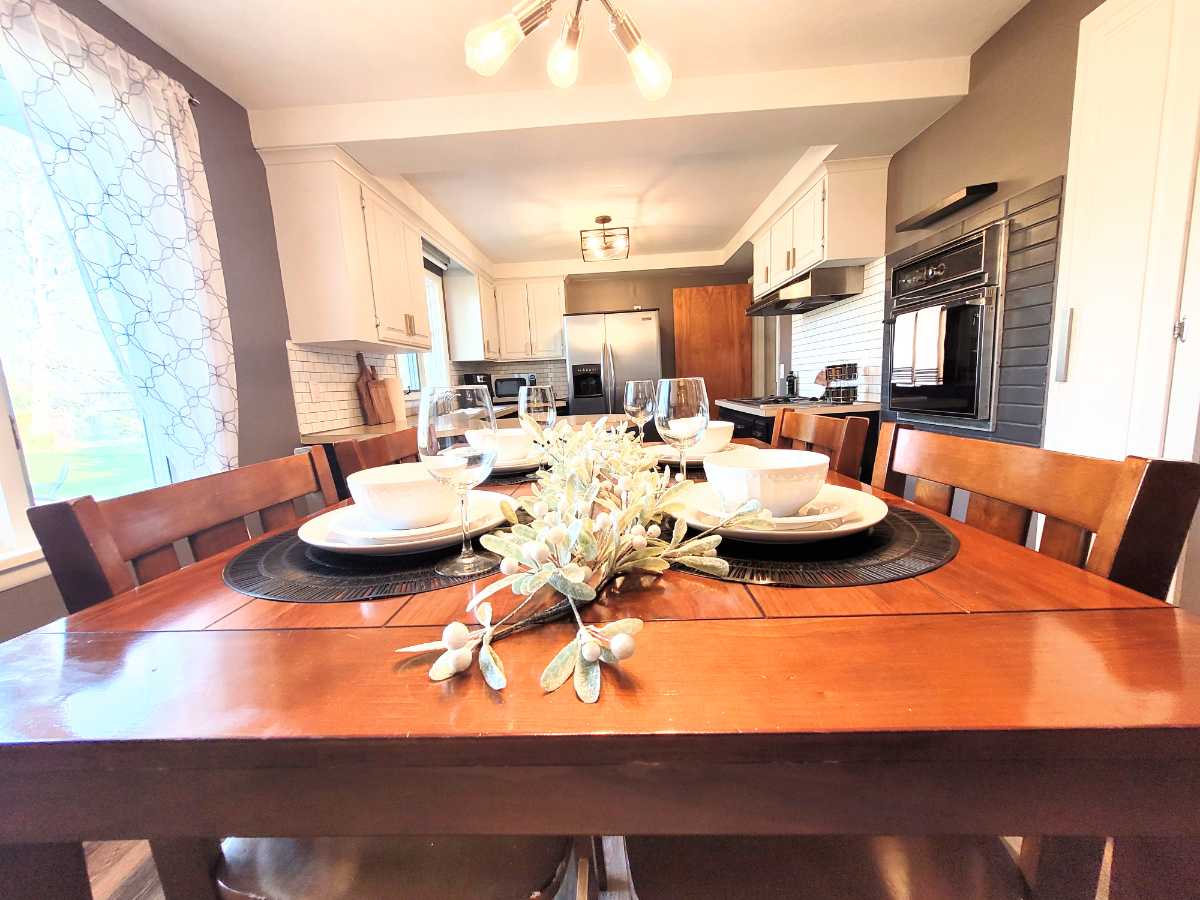 Spacious Ranch in Quiet Neighborhood - Photo 6