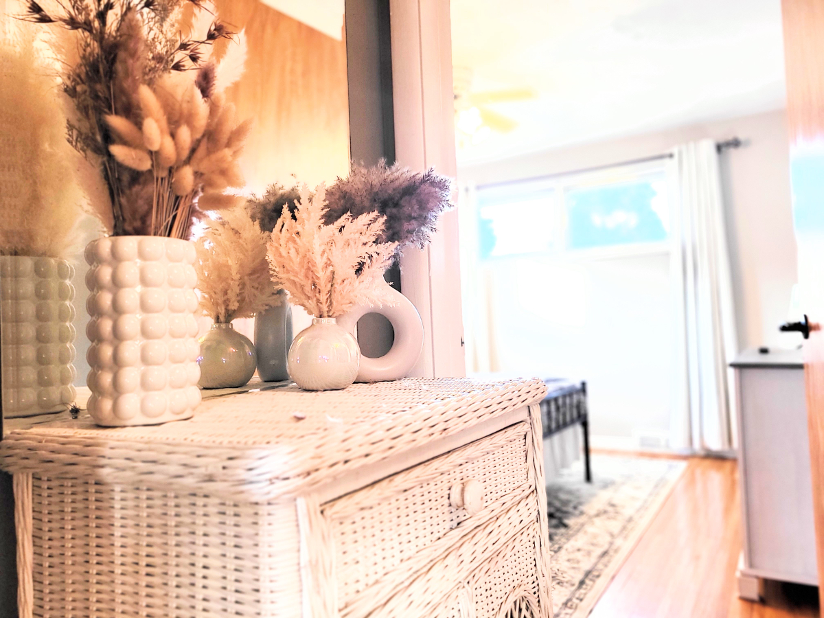 Spacious Ranch in Quiet Neighborhood - Photo 12