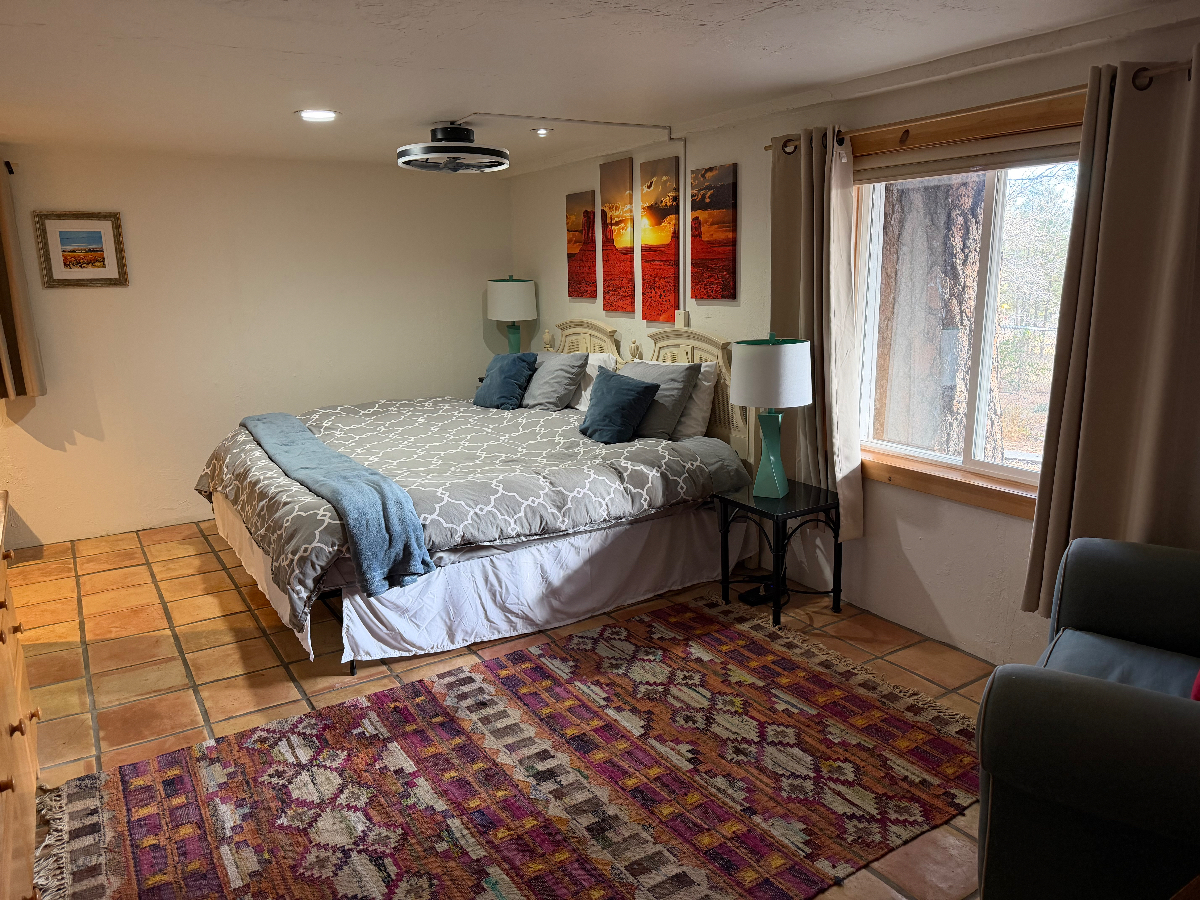 Pine Forest Retreat Garden Apartment - Photo 4
