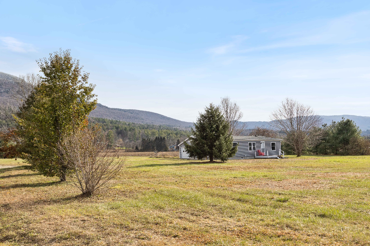 Recently Updated Private Home with Mountain Views - Photo 2
