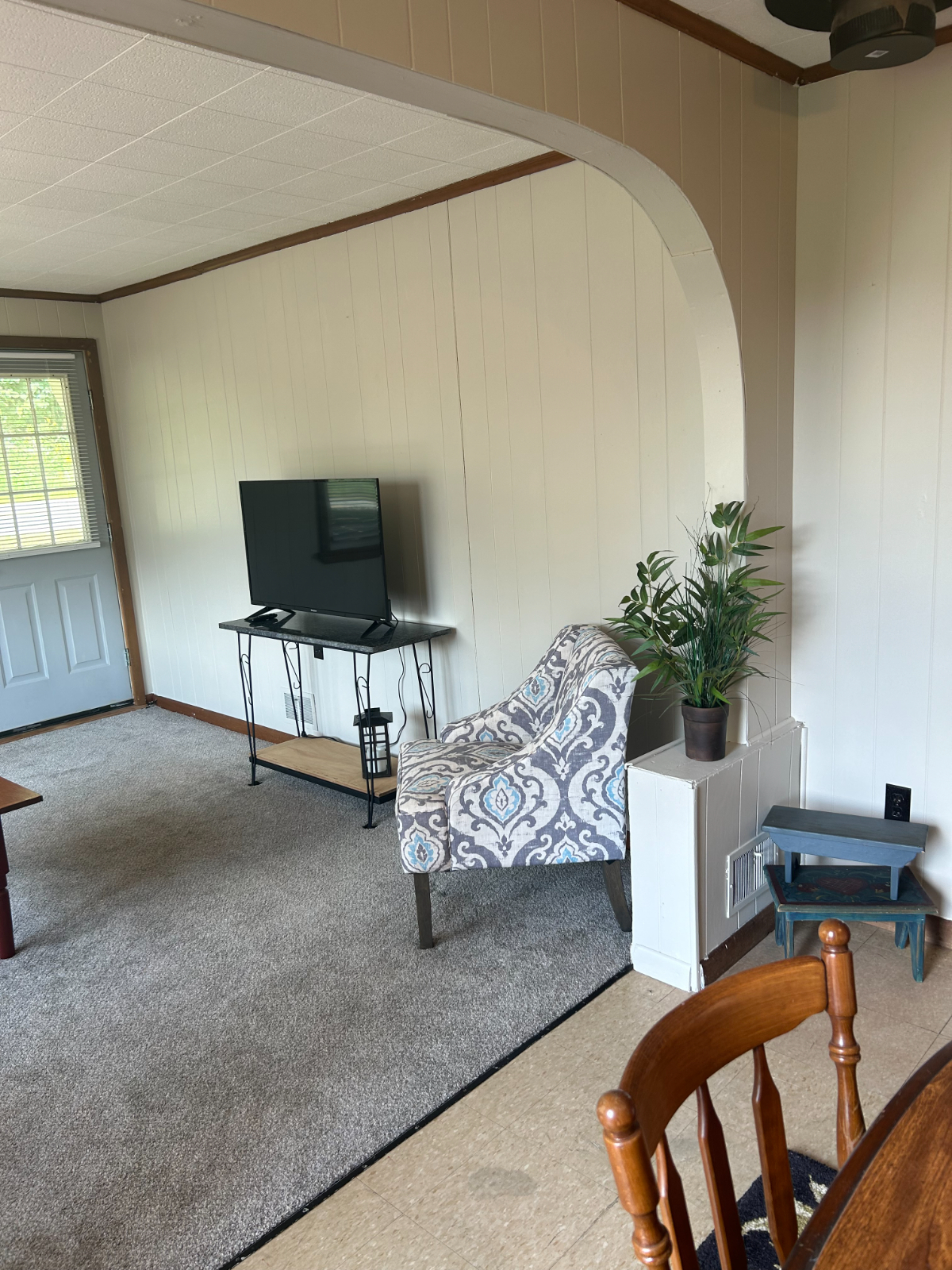 Cozy Quiet Home near Interstate and Hospitals - Photo 5