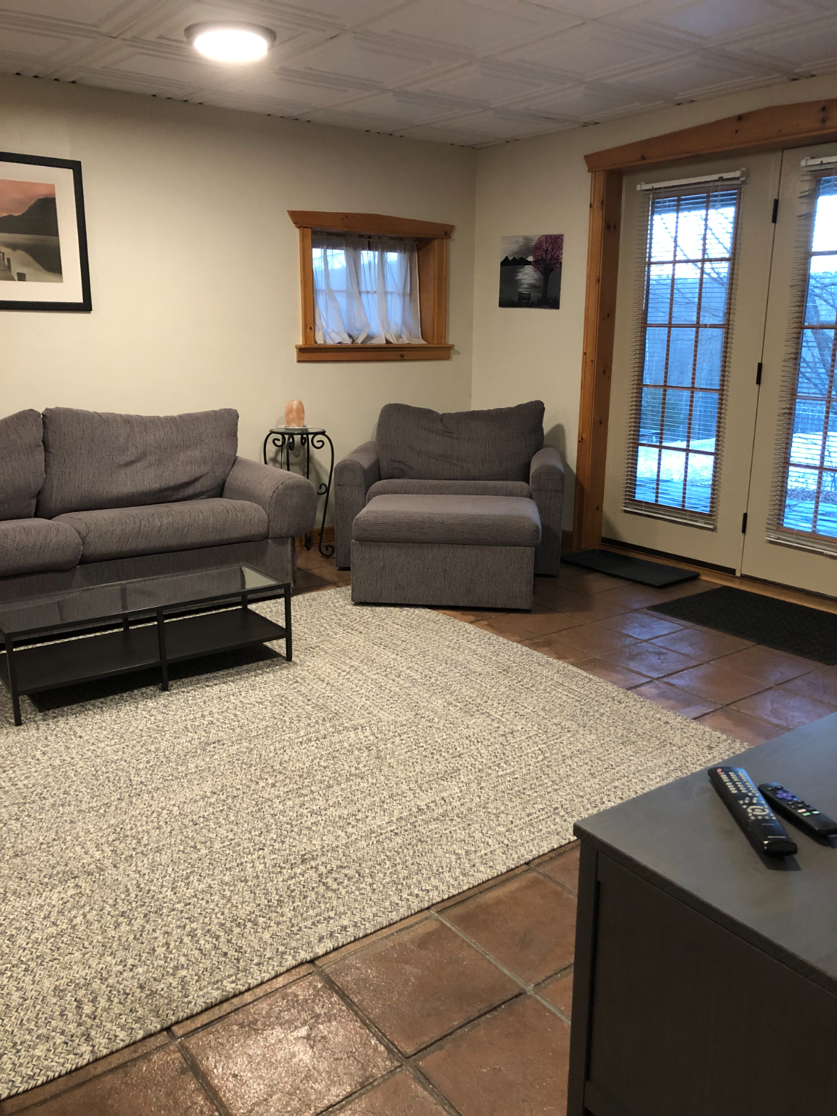 Experience Rustic Charm and Natural Beauty at Our Secluded 1-Bedroom Apartment in Scenic South Royal - Photo 4
