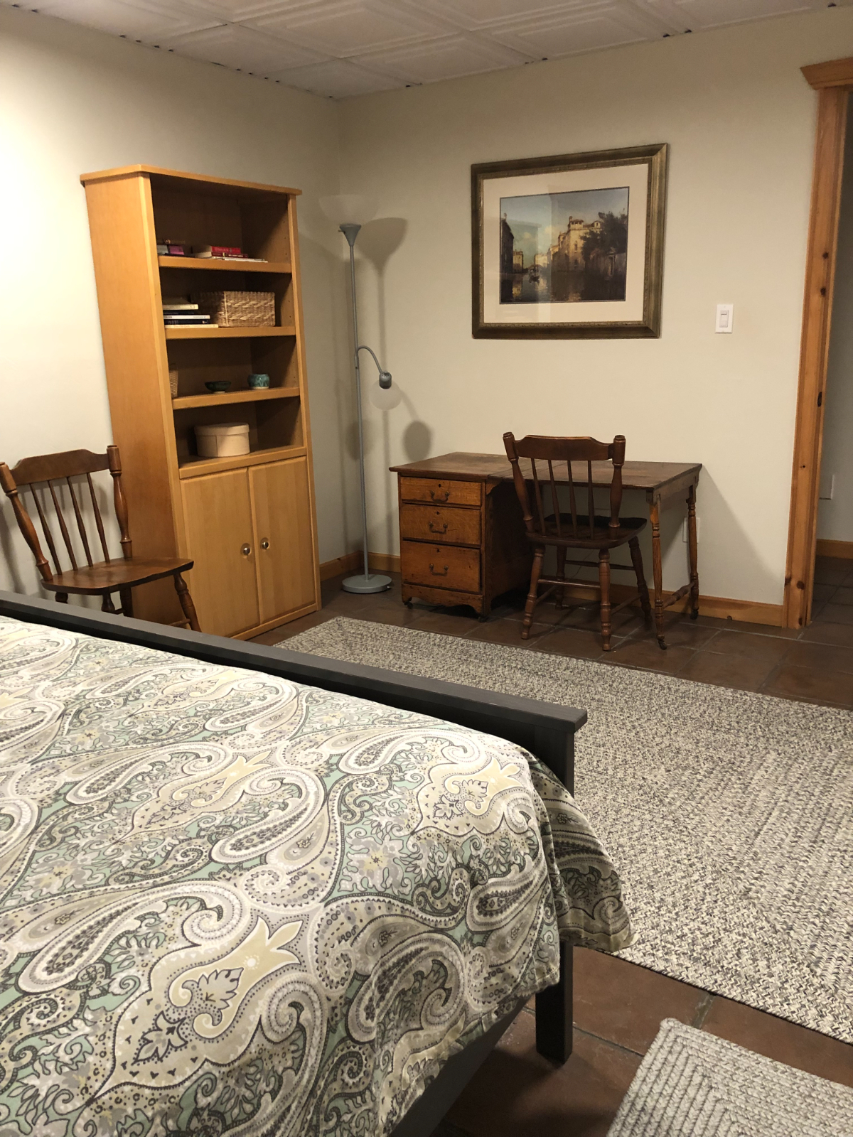 Experience Rustic Charm and Natural Beauty at Our Secluded 1-Bedroom Apartment in Scenic South Royal - Photo 10