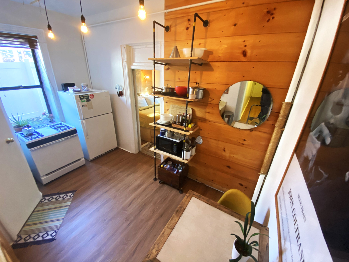 Cozy Williamsburg 1 Bedroom - Photo 2