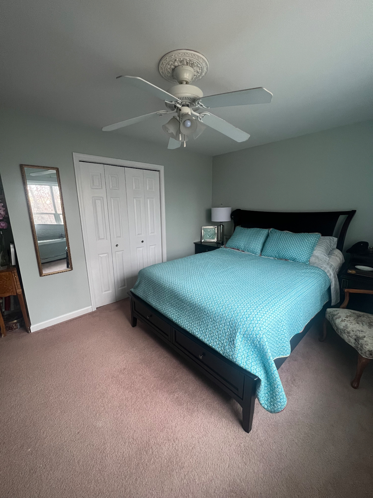 Quite Private Bedroom Bath and Kitchen - Photo 1