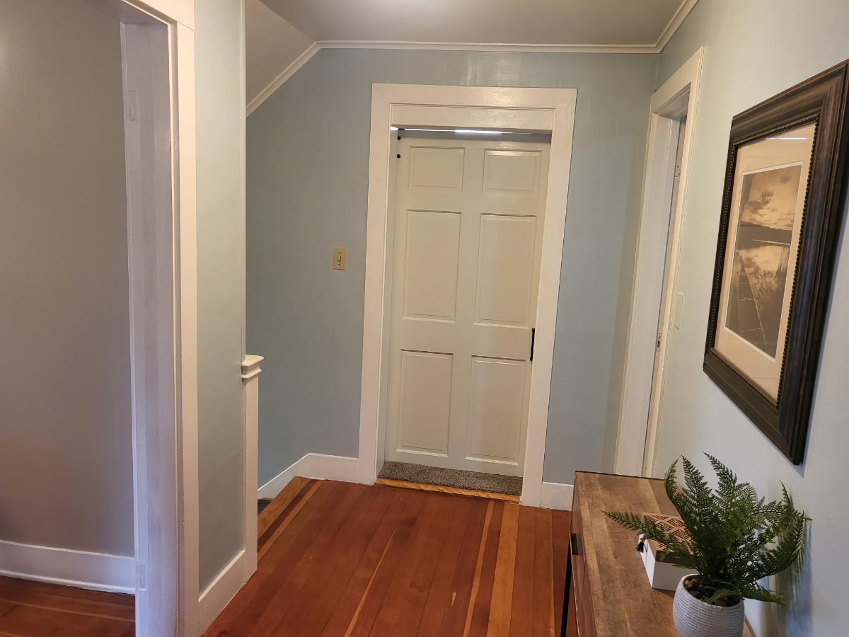 One-plus Bedroom Apartment near Five Corners - Photo 12