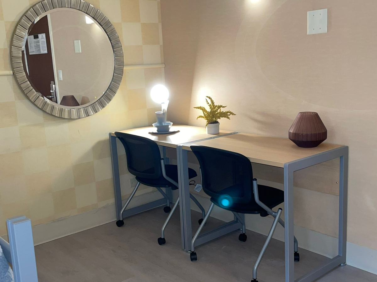 Midtown Manhattan Fully Furnished Bedroom - Photo 10