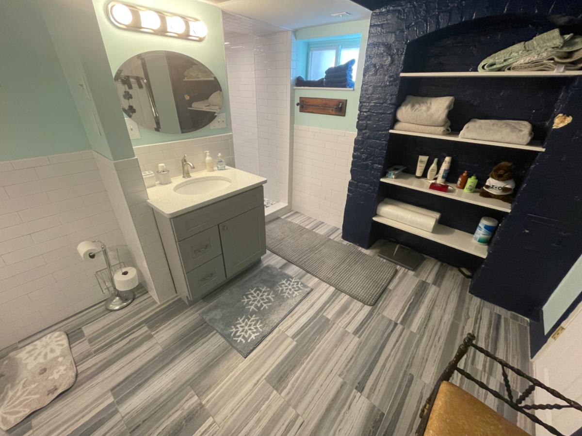 Comfortable apartment in historic community - Photo 4