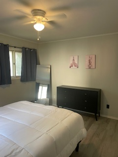 1BR Walking Distance to Both Hospitals - Photo 5