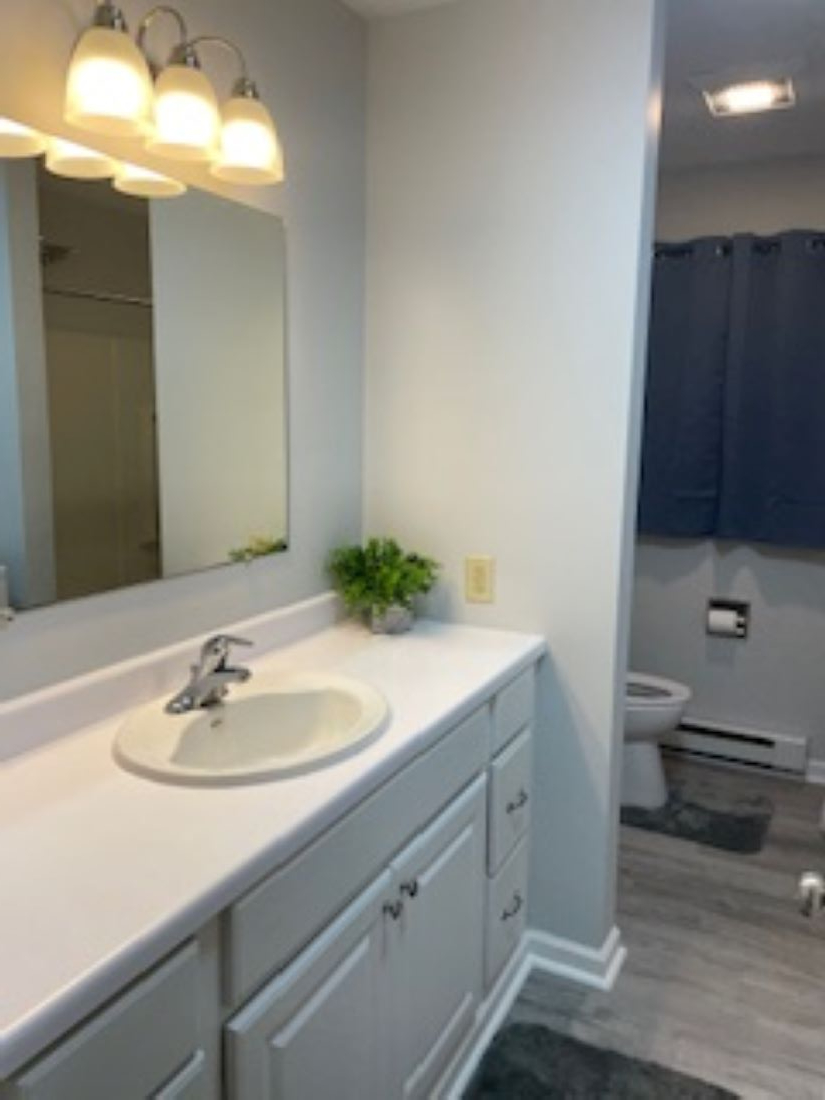 1BR Walking Distance to Both Hospitals - Photo 7