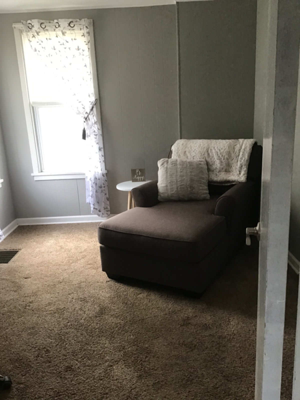 One bedroom Apartment - Photo 2