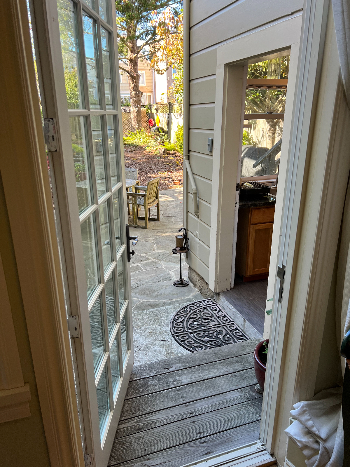 SF Garden Studio Apt - Photo 4