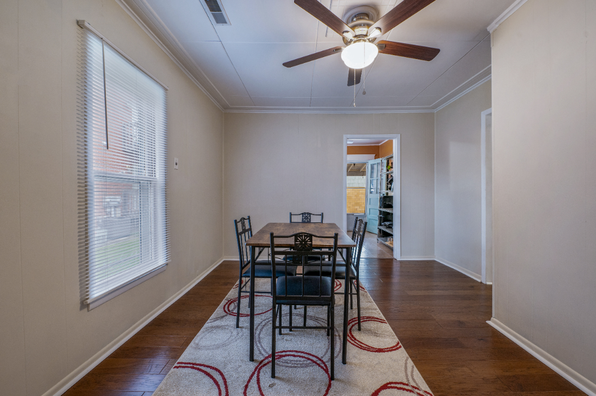 Comfortable Private Room Near Thomas Memorial - Photo 7