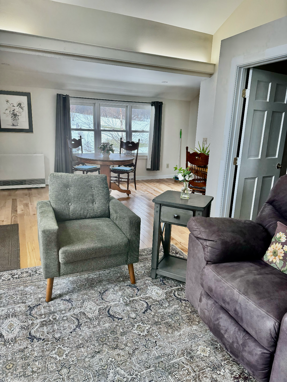 1 Bedroom Flower Farm Stay - Photo 6