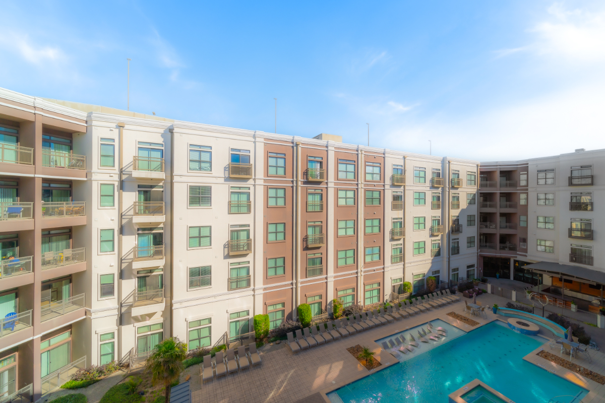 4522, Captivating 1BR/1BTH Apartment