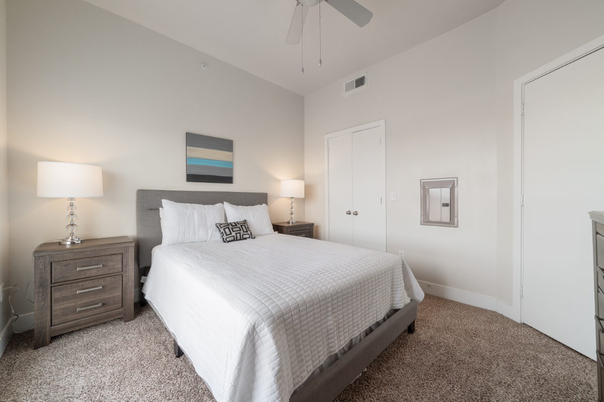 5370, Comfortable 1BR/1BTH Apartment
