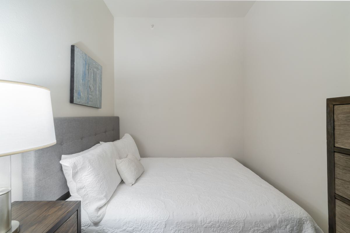 3206, Stunning 2BR/2BTH