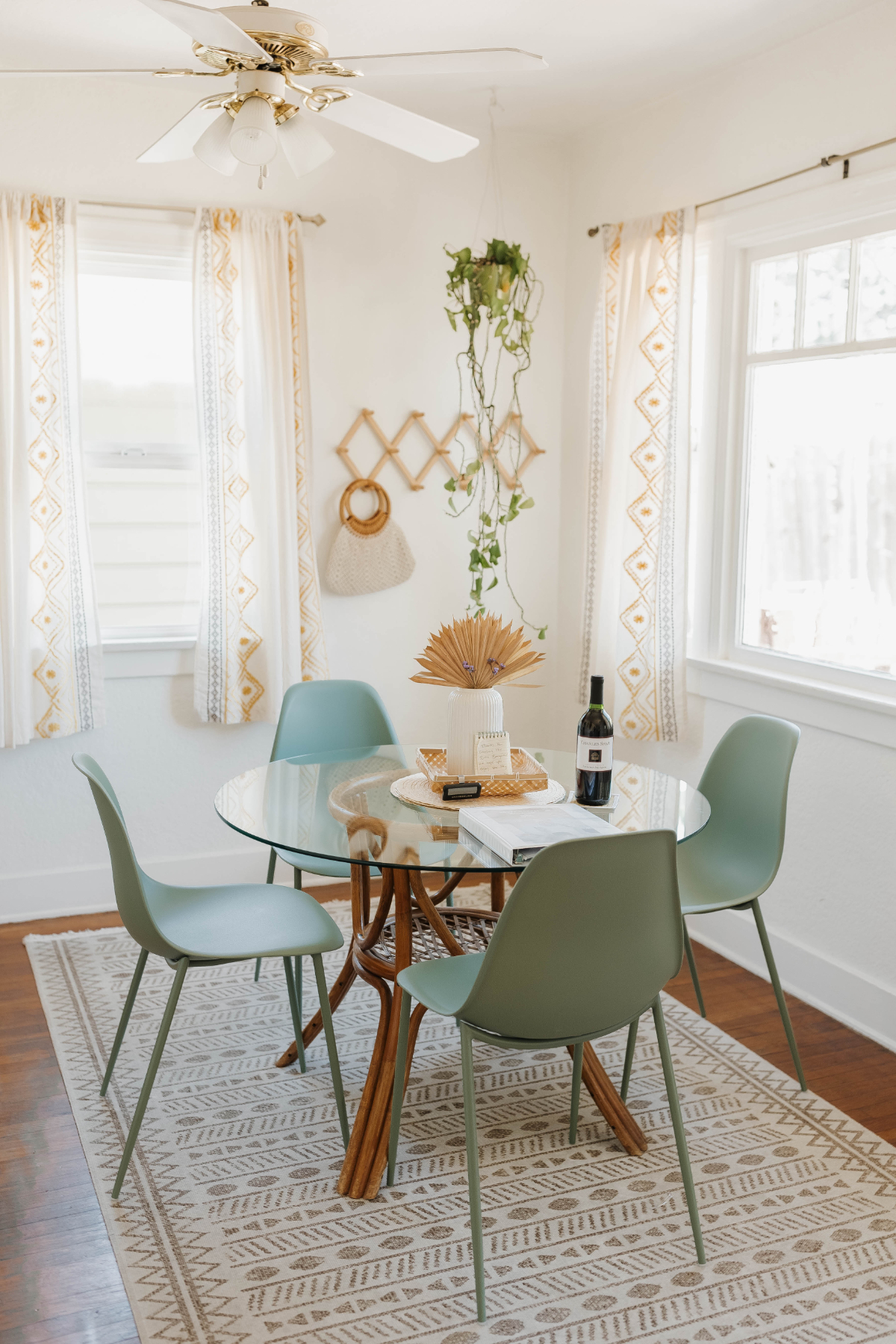 Ocean Beach Boho Cottage - Photo 2