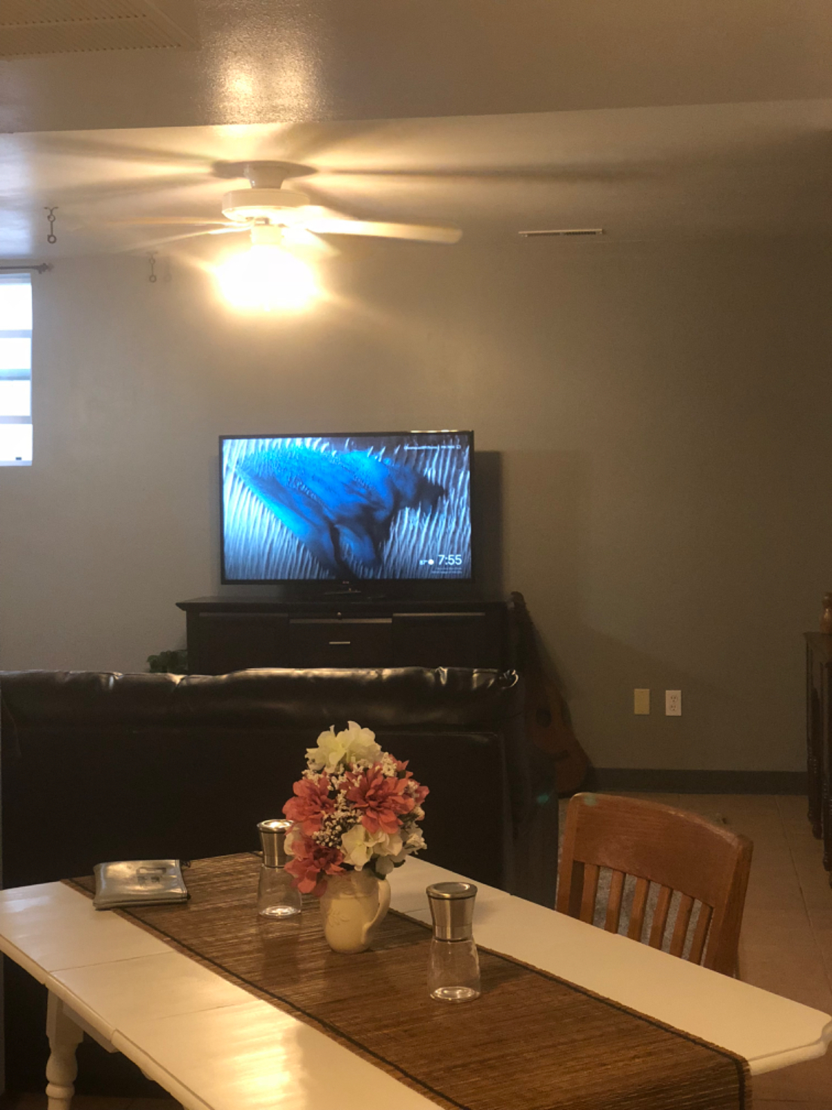 One bedroom fully furnished all utilities and washer dryer apt - Photo 3